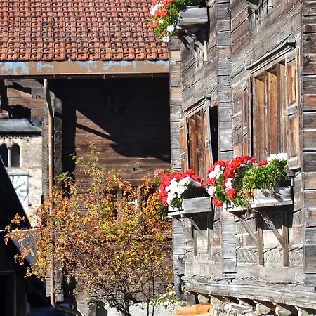 Casa Lumnezia - Panoramic Ecodesign Obersaxen - Val Lumnezia I - Vignogn I Near Laax Flims I 5 Swiss Stars Rating Apartamento *