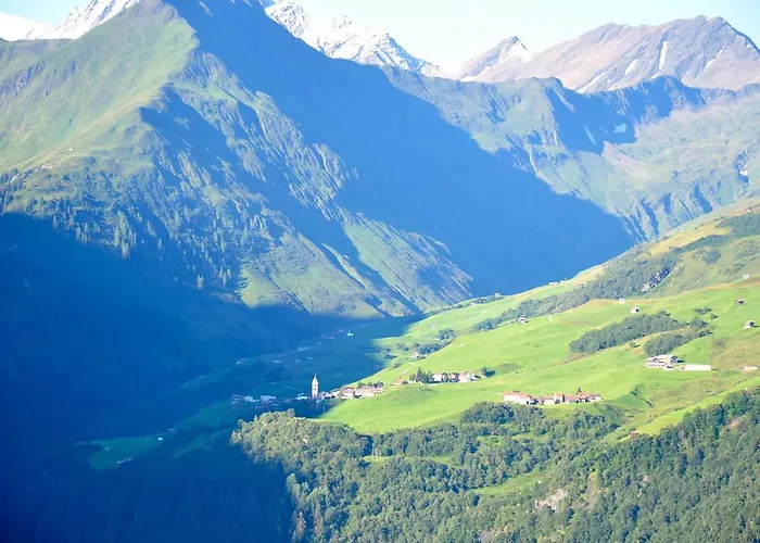 Casa Lumnezia - Panoramic Ecodesign Obersaxen - Val Lumnezia I - Vignogn I Near Laax Flims I 5 Swiss Stars Rating