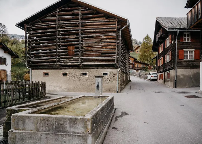 Casa Lumnezia - Panoramic Ecodesign Obersaxen - Val Lumnezia I - Vignogn I Near Laax Flims I 5 Swiss Stars Rating * Vella