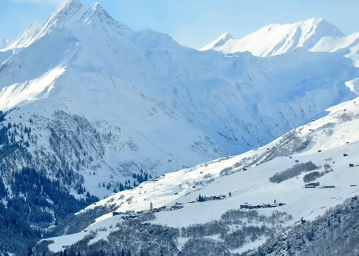 Casa Lumnezia - Panoramic Ecodesign Obersaxen - Val Lumnezia I - Vignogn I Near Laax Flims I 5 Swiss Stars Rating Lejlighed